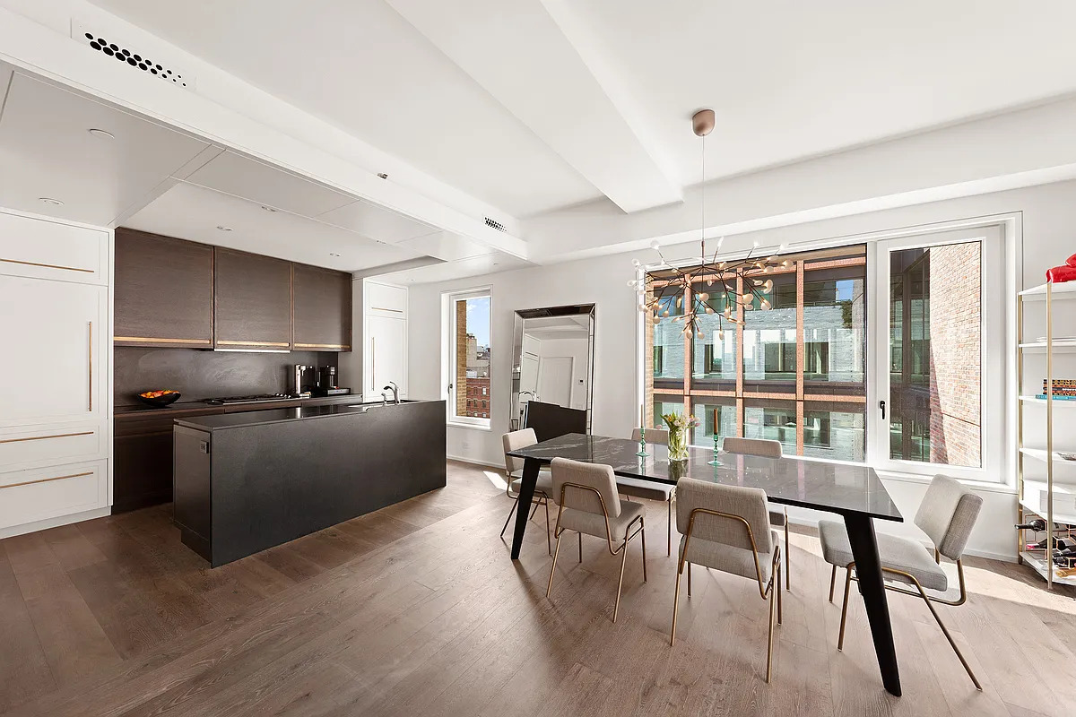 345 WEST 14TH STREET, 8D