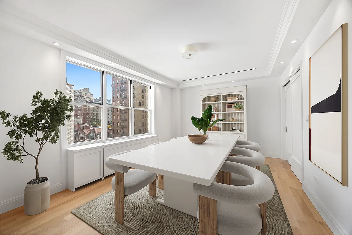 317 West 89th Street #9E New York 10024